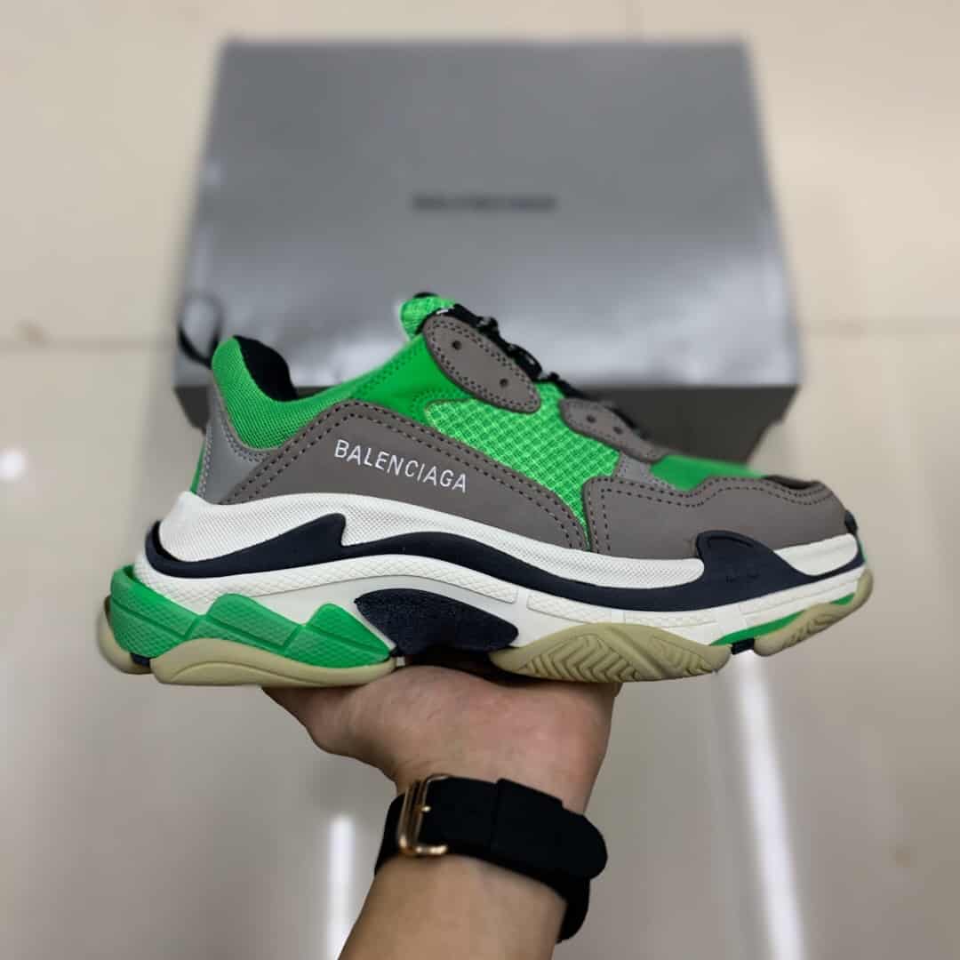 Ba*len*cia*ga triple s trainers - bb23