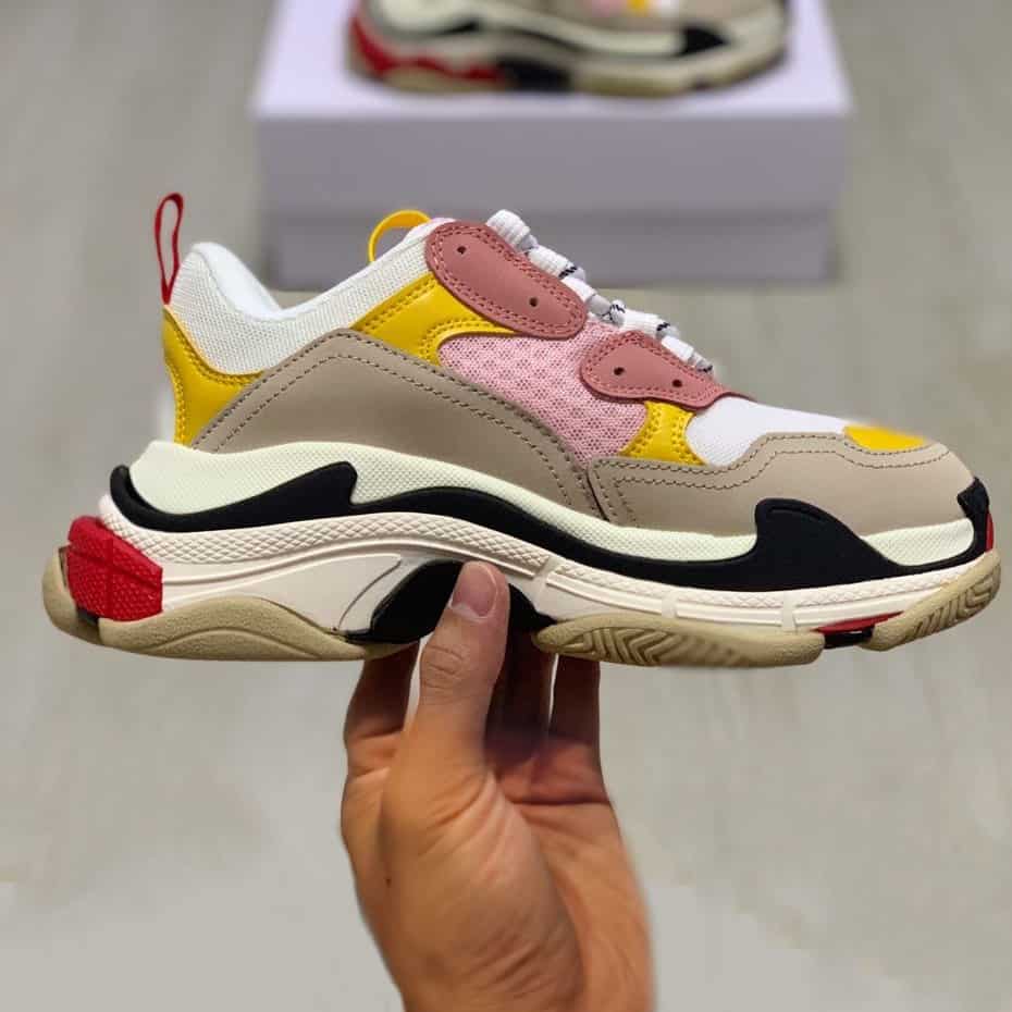 Ba*len*cia*ga triple s trainers