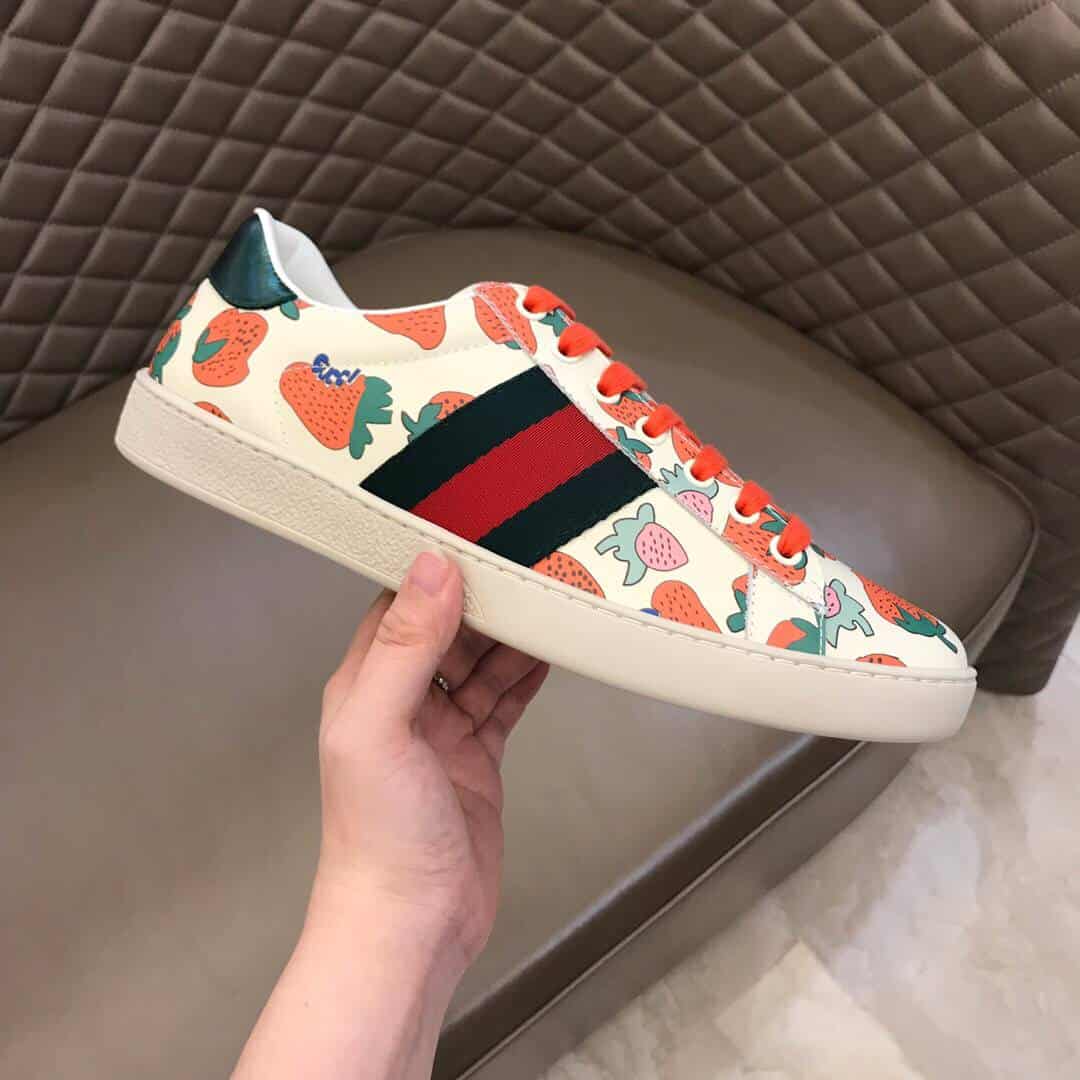 G*u*i ace leather sneaker with G*u*i strawberry print - gc10