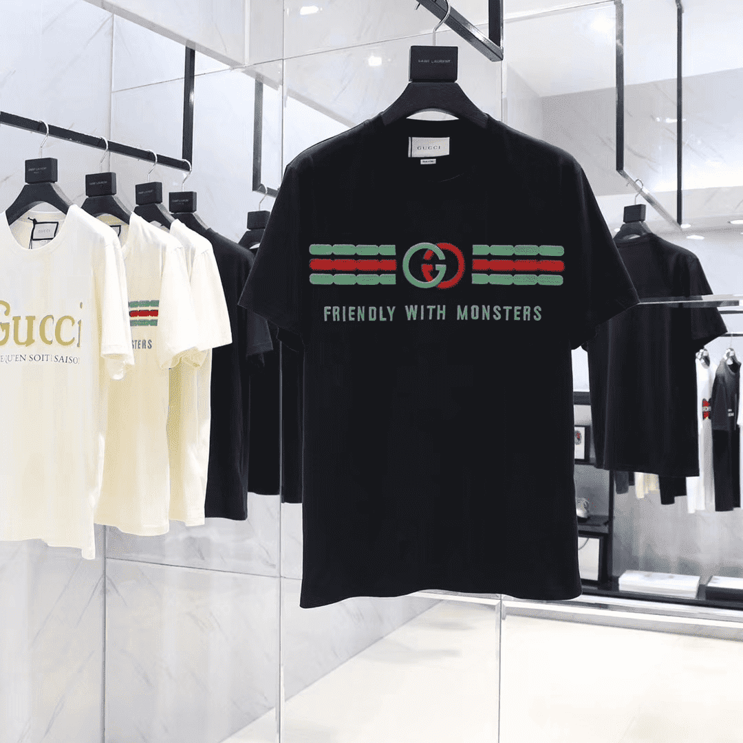 G*u*i friendly with monsters tshirt - gc91