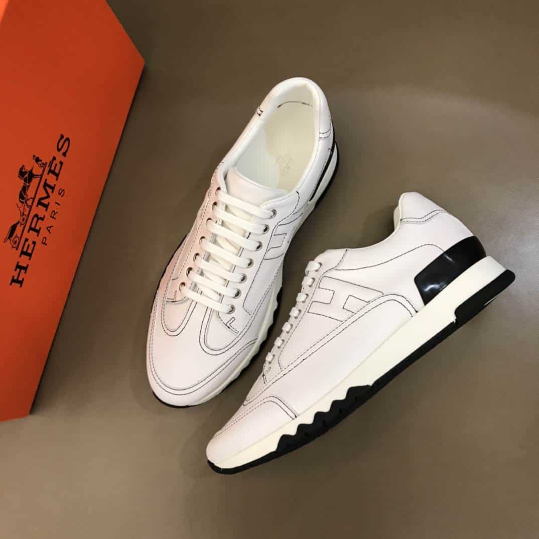 H**mes trail sneaker