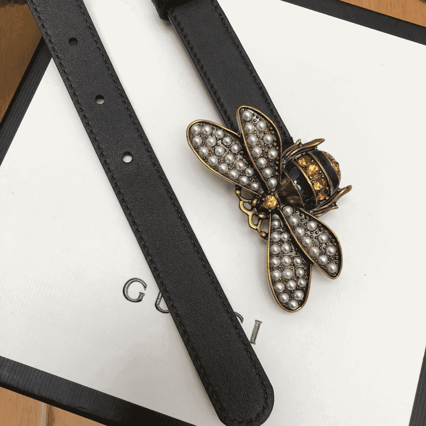 G*u*i bee buckle belt - b17