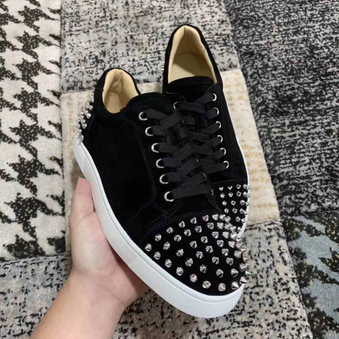 Ch**an louboutin low top sneaker - cl3