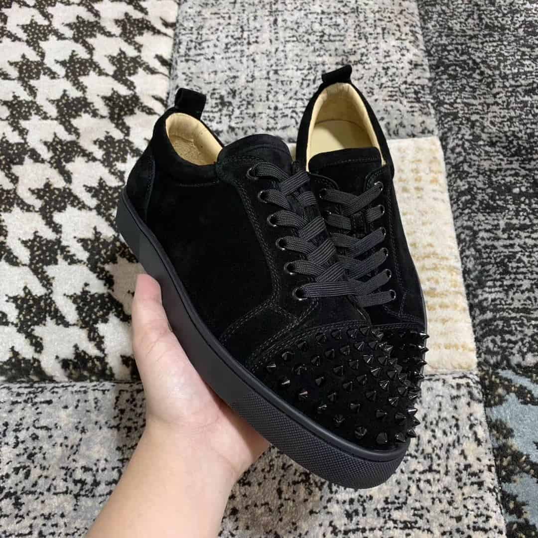 Ch**an louboutin low top sneaker