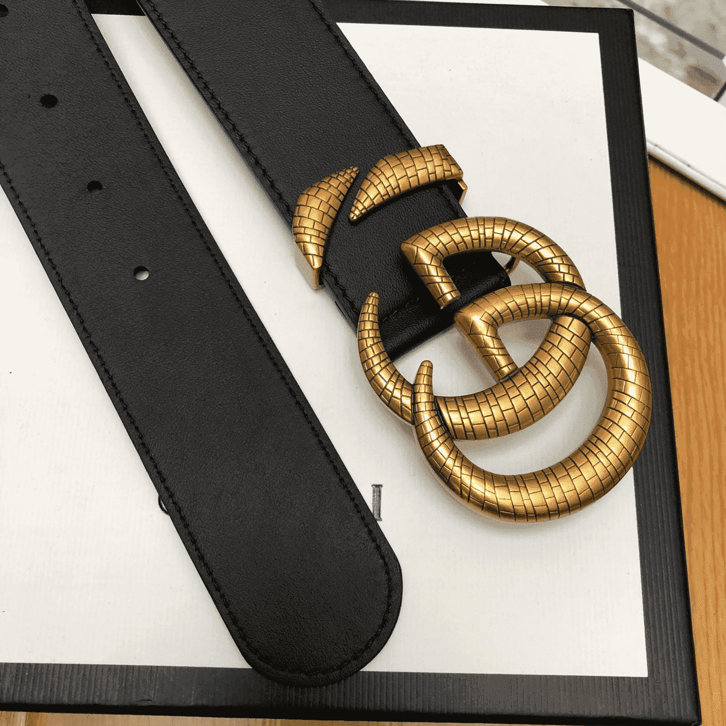 G*u*i leather belt with double g buckle - b11