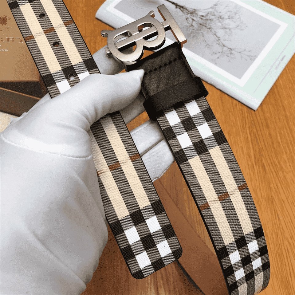 B**rry reversible monogram motif vintage check belt in archive beige - b26