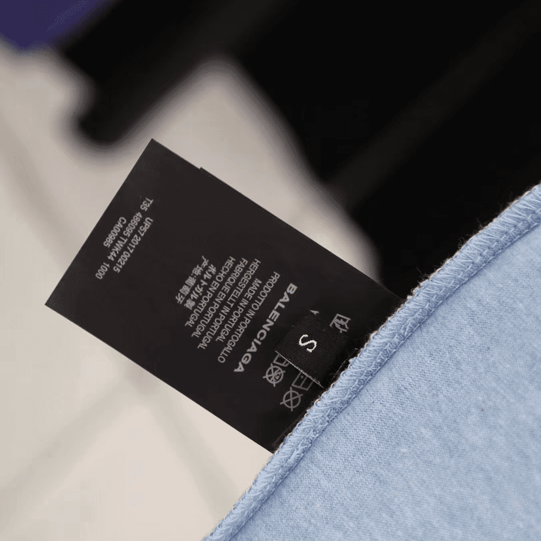 Ba*len*cia*ga oversized logo-print slub cotton-jersey t-shirt - bb36