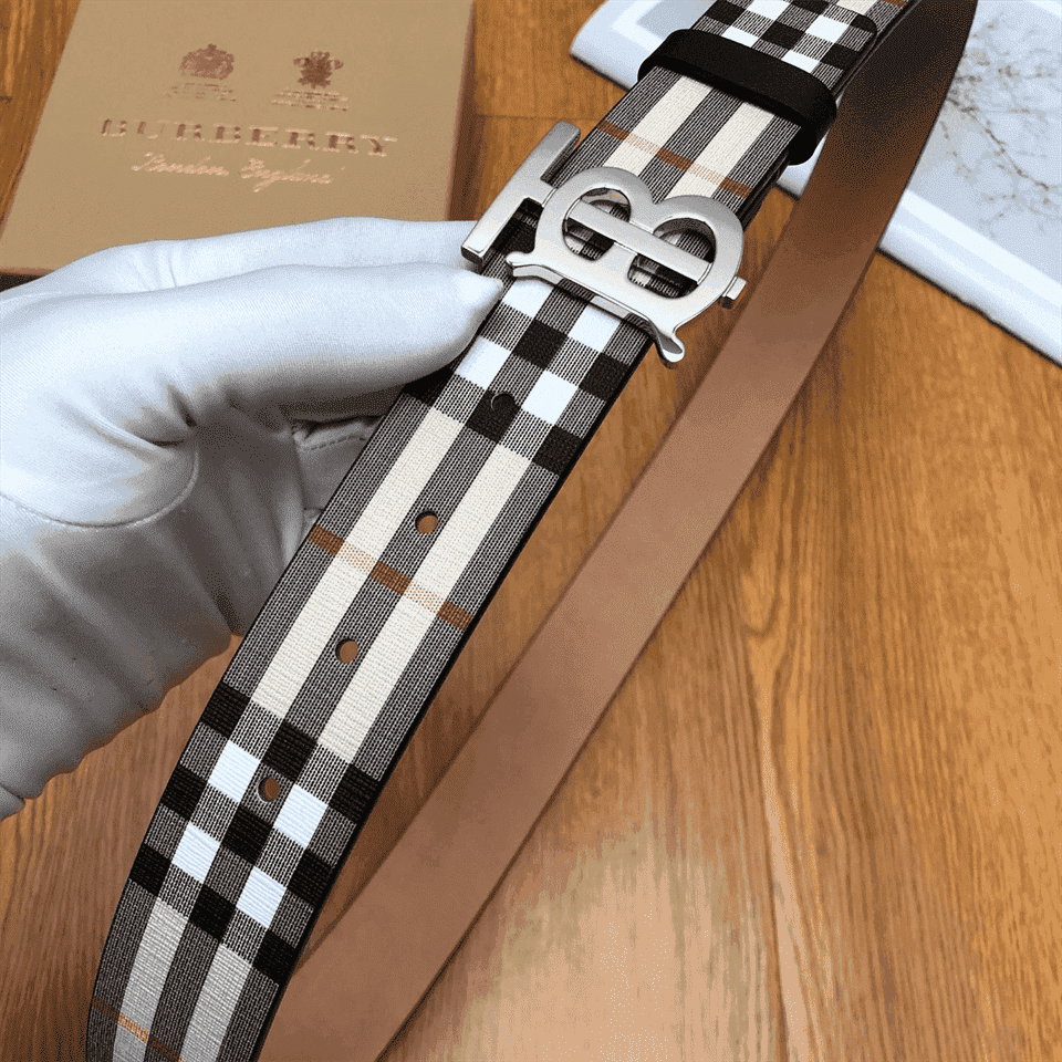 B**rry reversible monogram motif vintage check belt in archive beige - b26