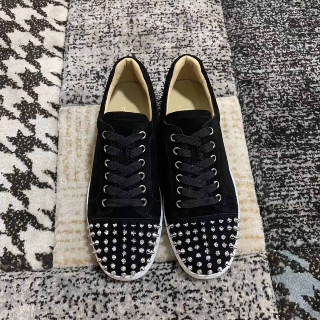 Ch**an louboutin low top sneaker - cl3
