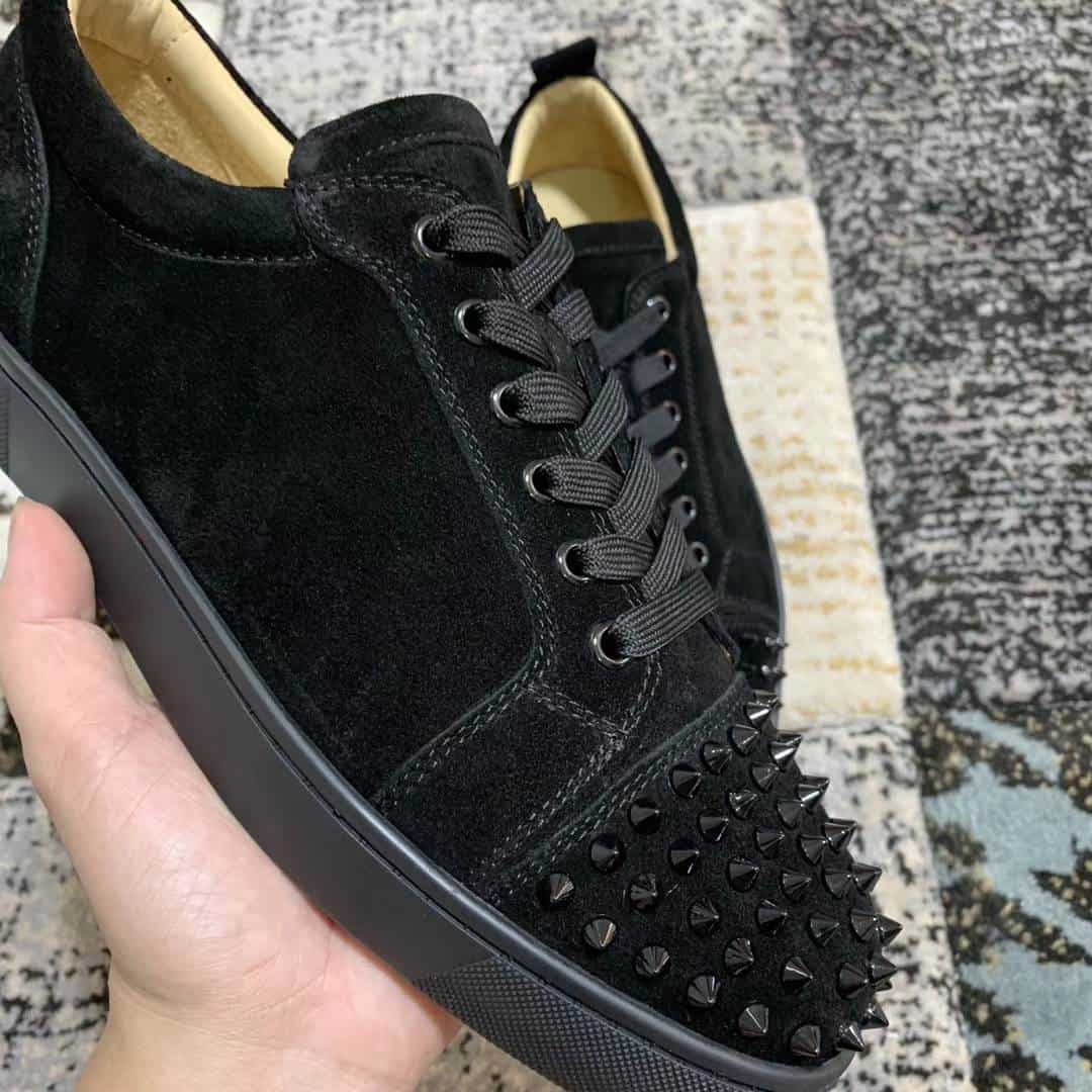 Ch**an louboutin low top sneaker