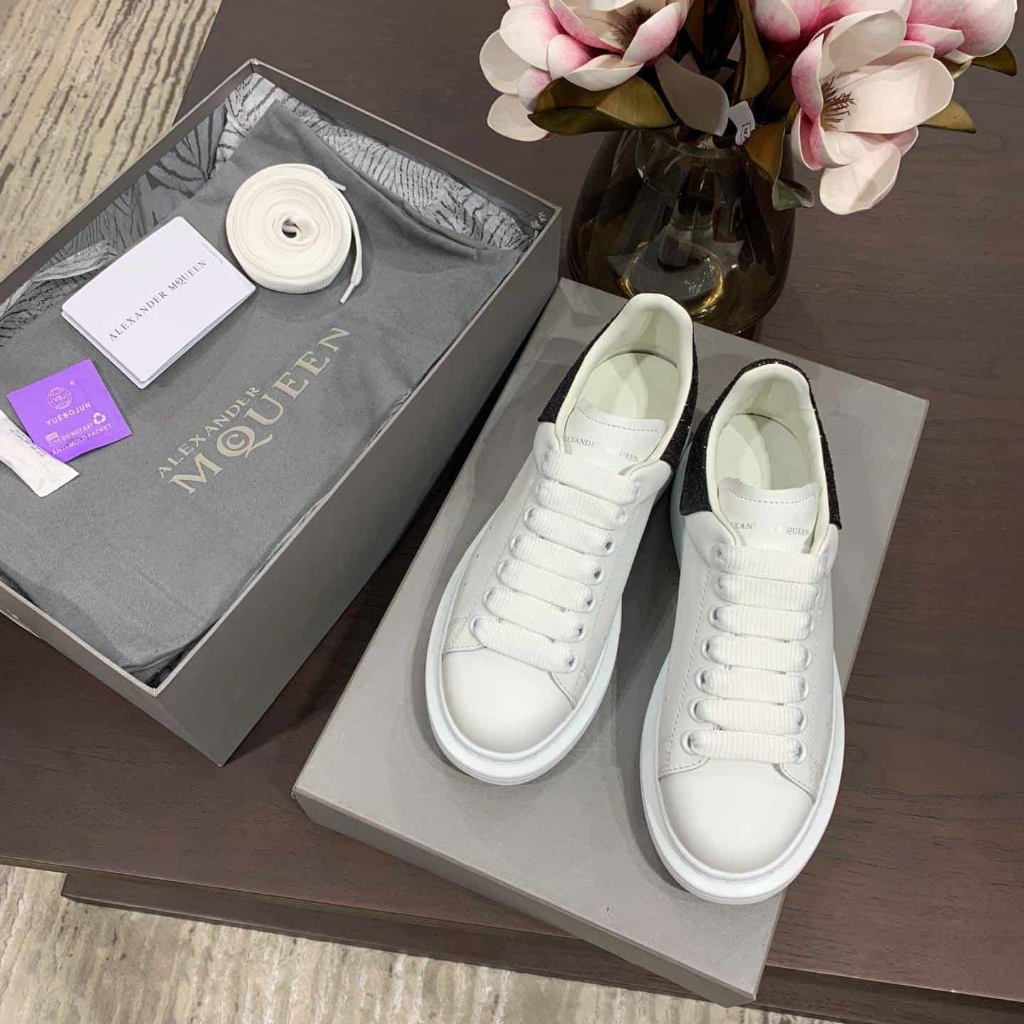 ale*d*r M*Q*en sneaker- am18