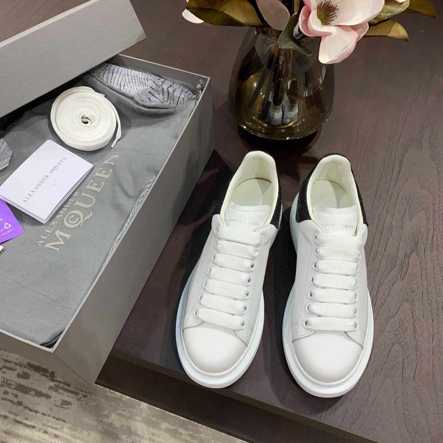 ale*d*r M*Q*en sneaker- am18