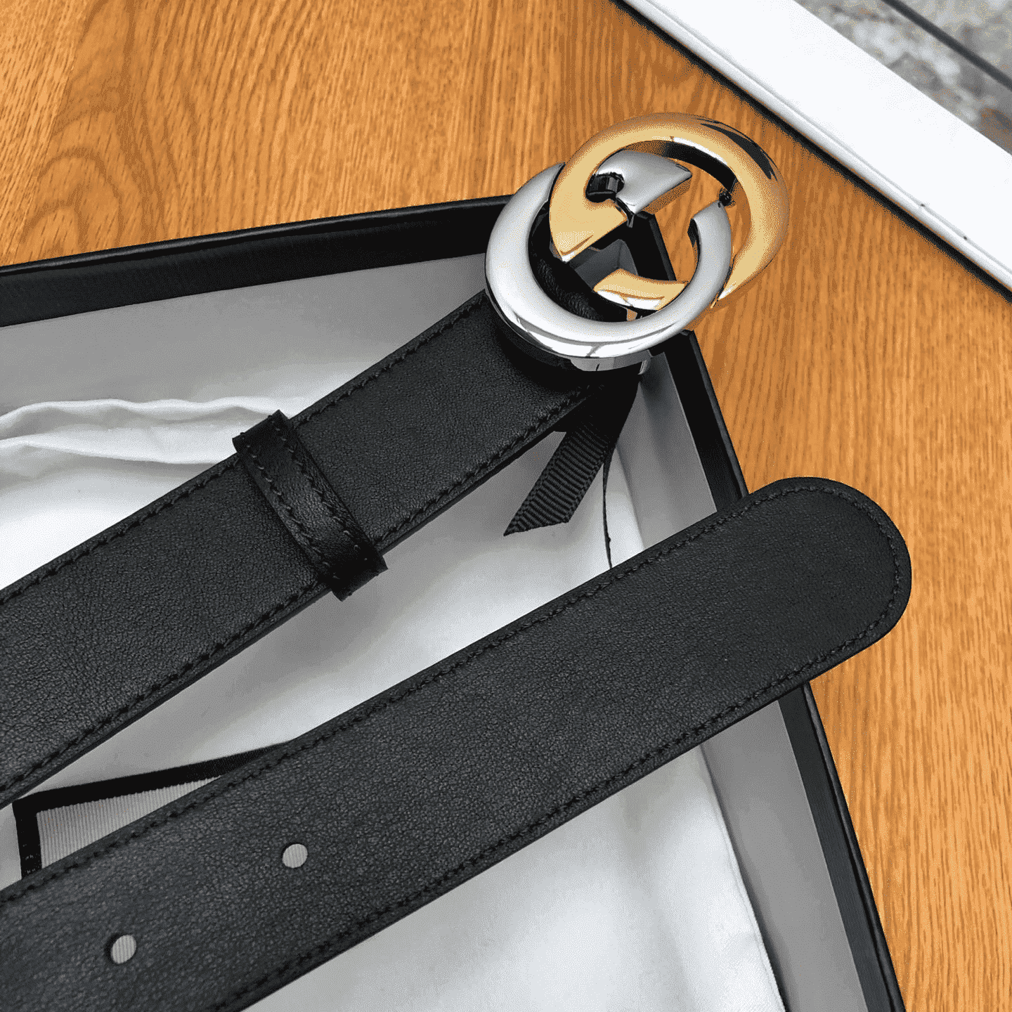 G*u*i gg leather logo belt - b6