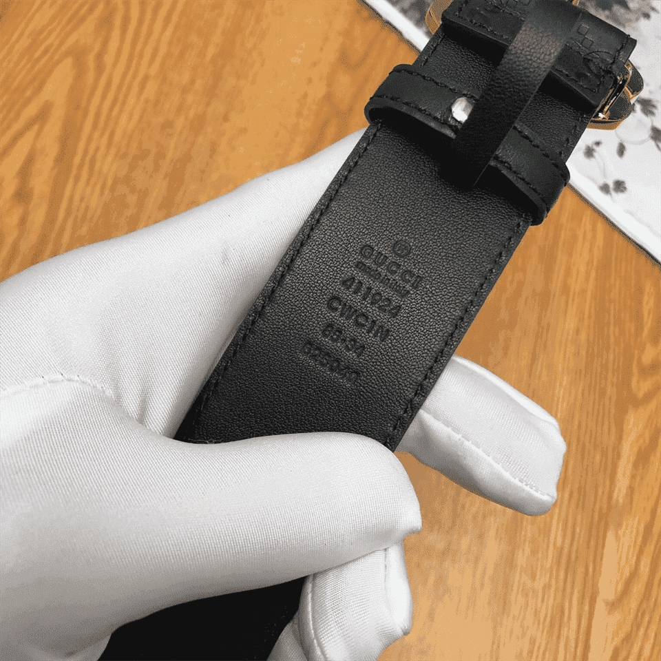 G*u*i black s.si.ma leather belt with square g buckle - b4