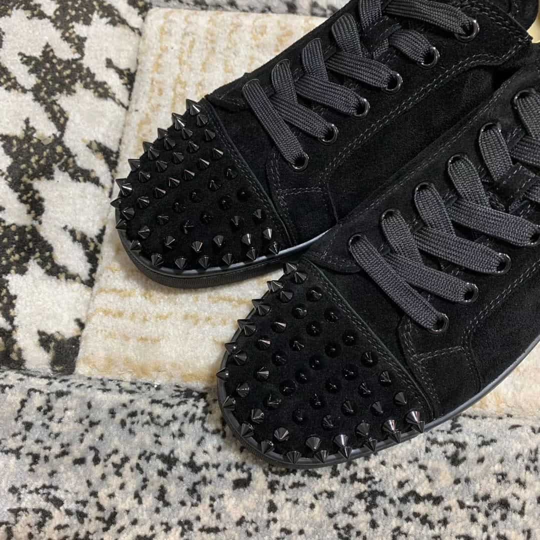 Ch**an louboutin low top sneaker