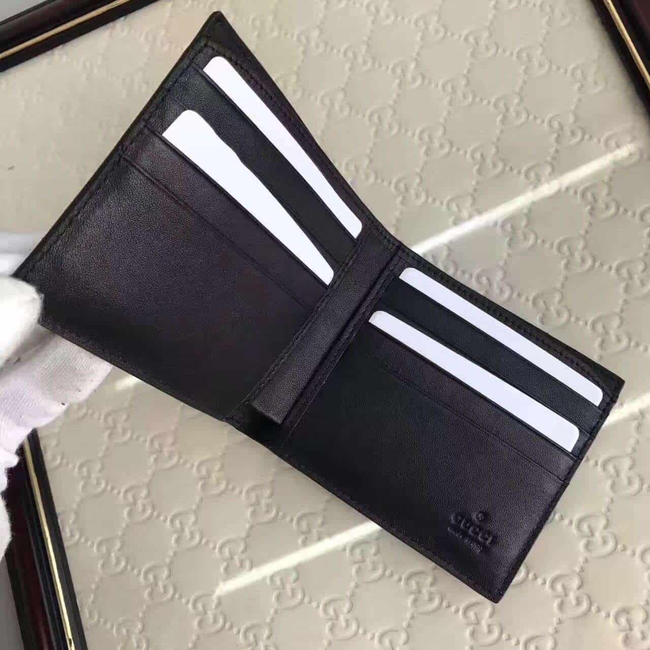 g*u*i bee print gg S*p*e wallet