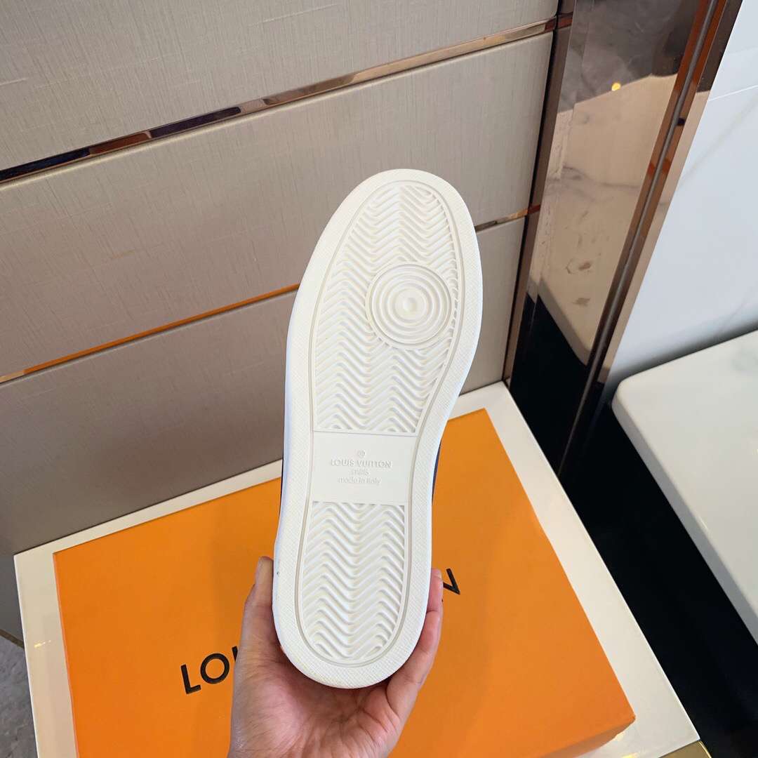 l0*is V*t0n monogram high top sneaker lv054