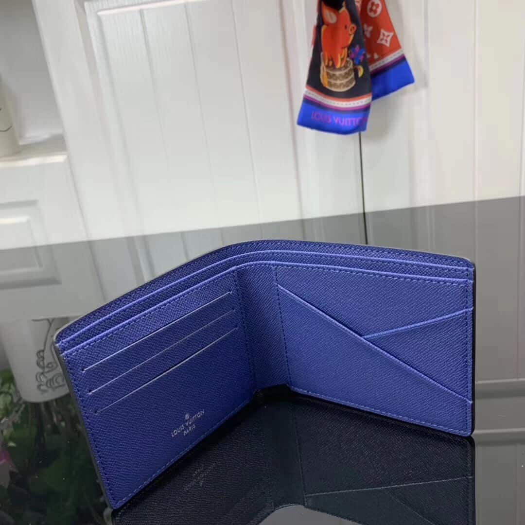 l0*is V*t0n blue multiple wallet