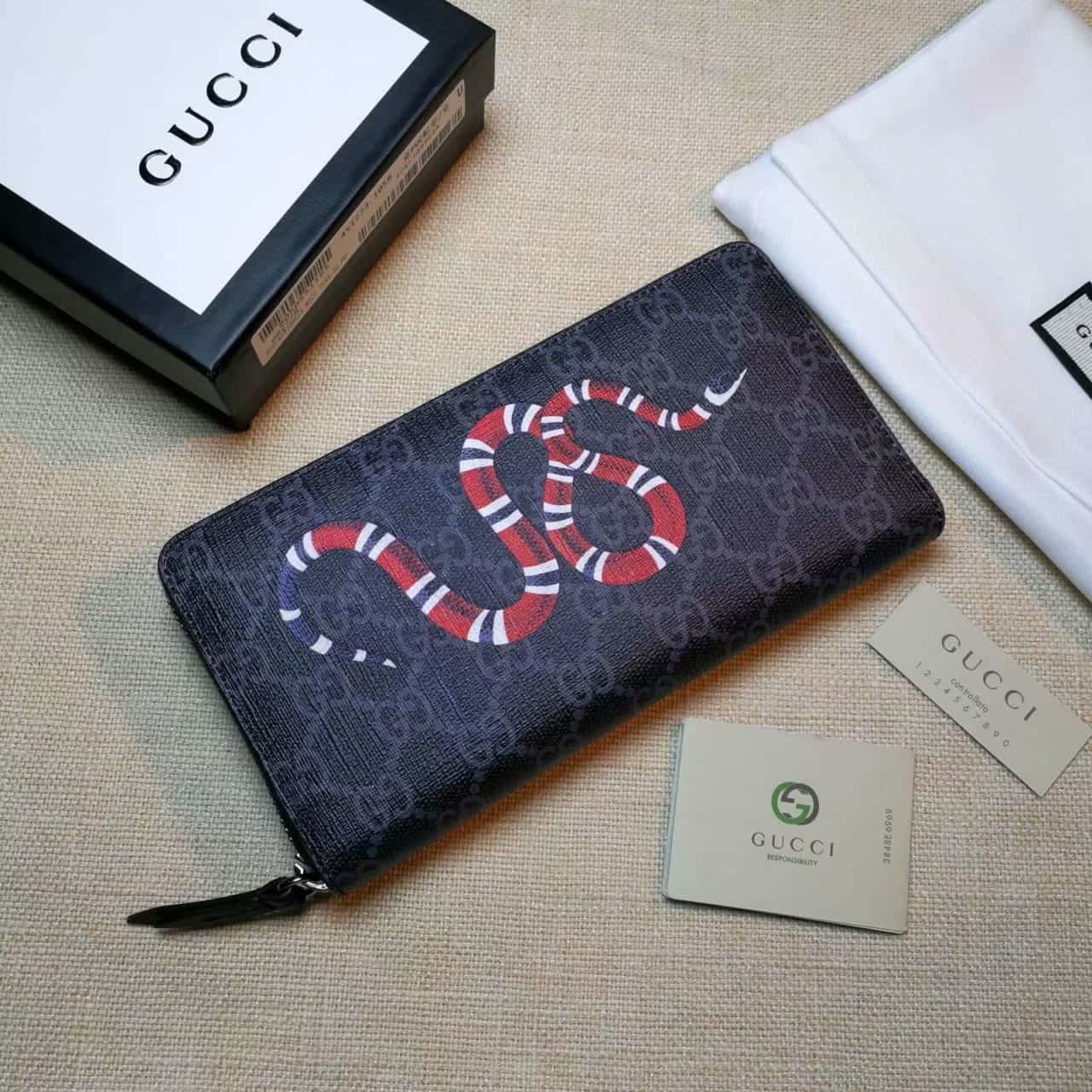 g*u*i wallet kingsnake print gg S*p*e zip gc1