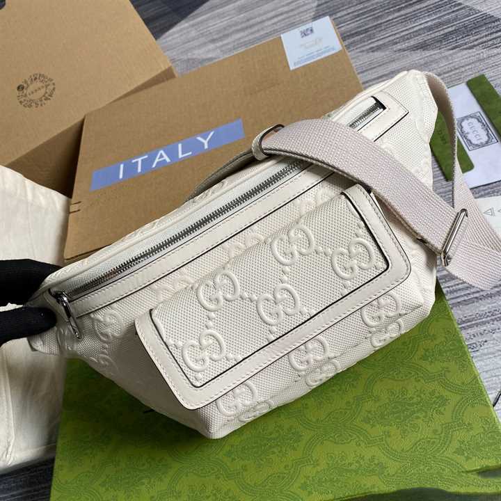 GG EMBOSSED BELT BAG IN WHITE GG EMBOSSED LEATHER - GBC13