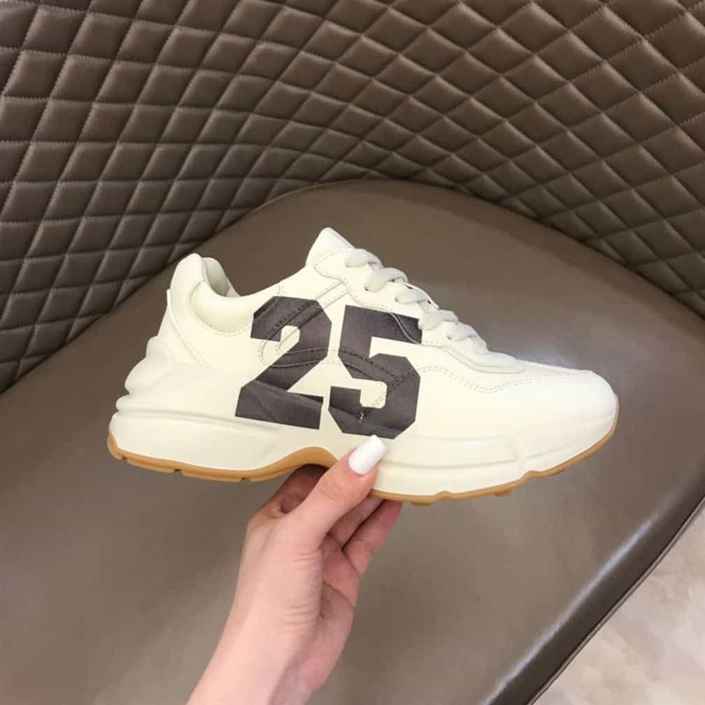 G*u*i rhyton sneakers with 25 - gc062