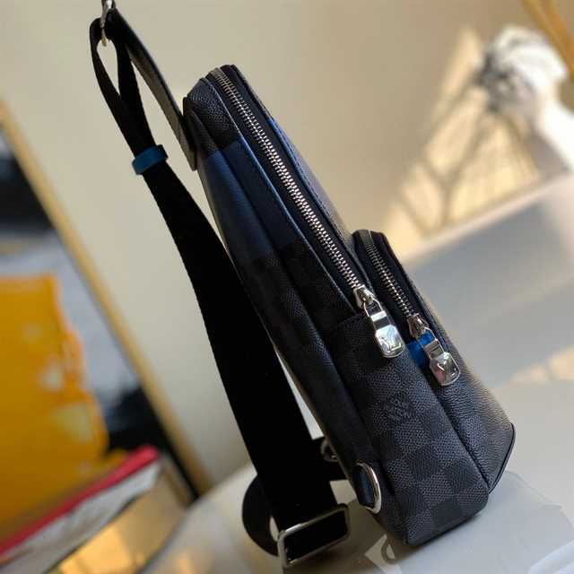 l0*is V*t0n avenue sling bag blue damier graphite giant canvas n40404