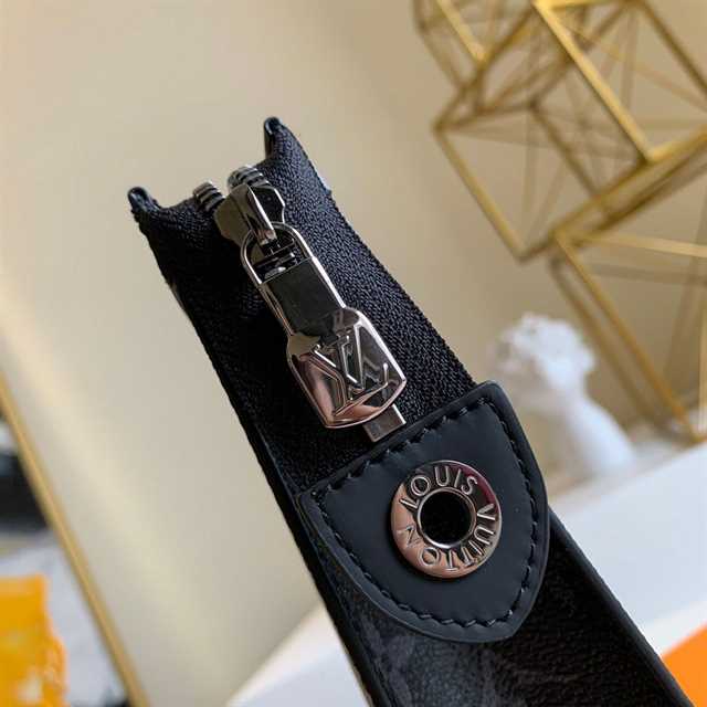 l0*is V*t0n pochette voyage mm monogram eclipse canvas m69535