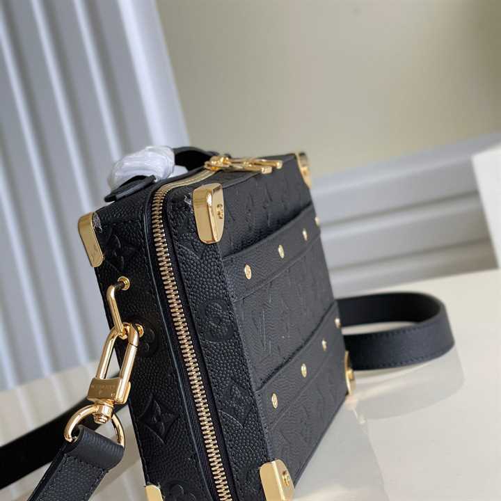 m45785 l0*is V*t0n x nba handle trunk monogram coated canvas textile lining in black