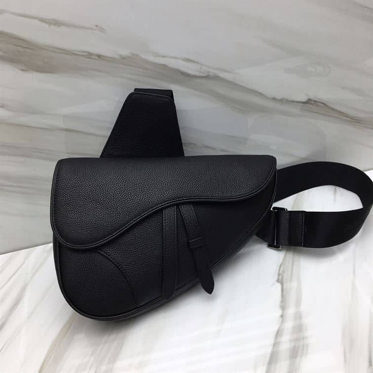SADDLE BAG BLACK GRAINED CALFSKIN