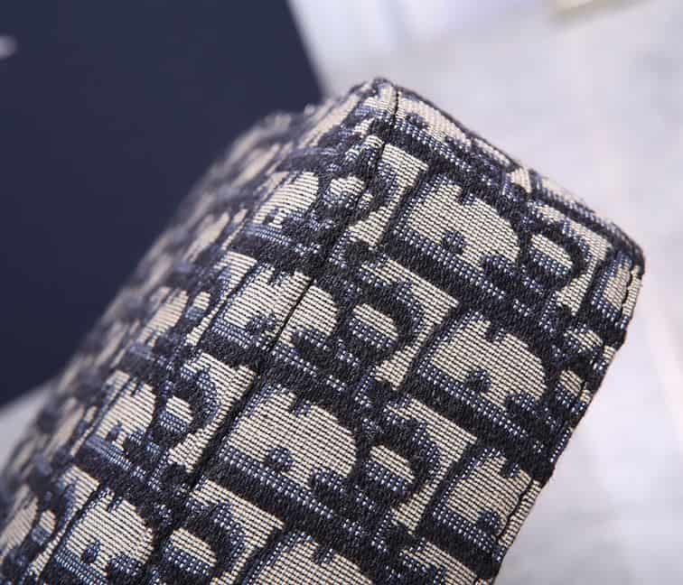 safari messenger bag beige and black D*or oblique jacquard