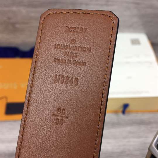 l0*is V*t0n lv pyramide 40mm reversible belt - b137