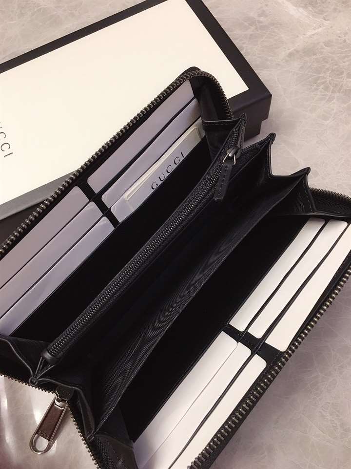 G*u*i signature zip around wallet - wgr037