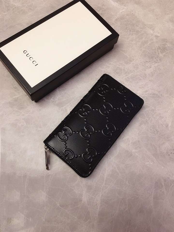 G*u*i signature zip around wallet - wgr037