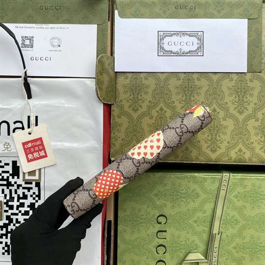 g*u*i les pommes zip around wallet in beige and ebony gg S*p*e - wgr007