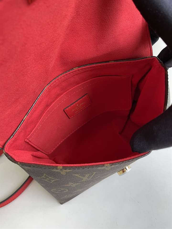 l0*is V*t0n locky bb - lbv201