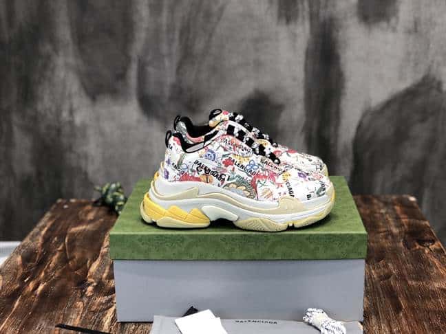 Men's The Hacker Project Triple S sneaker - GC96