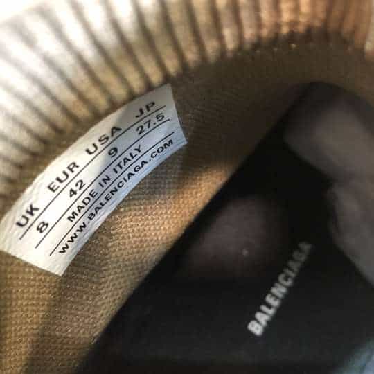 Ba*len*cia*ga men's speed 2.0 sneaker in beige - bb153