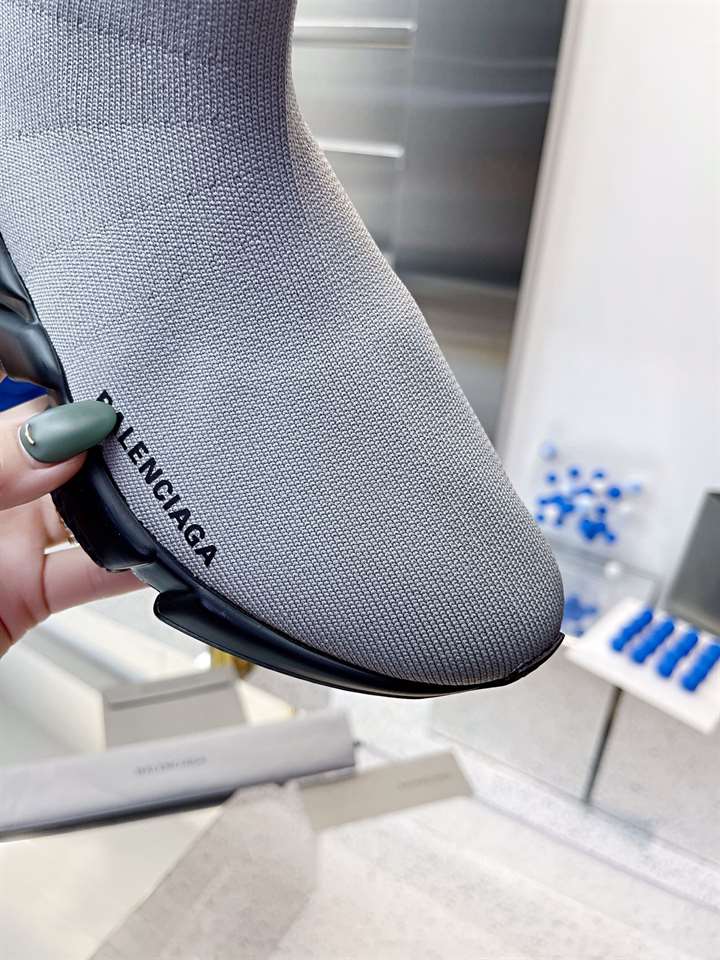 Ba*len*cia*ga men's speed 2.0 sneaker - bb139