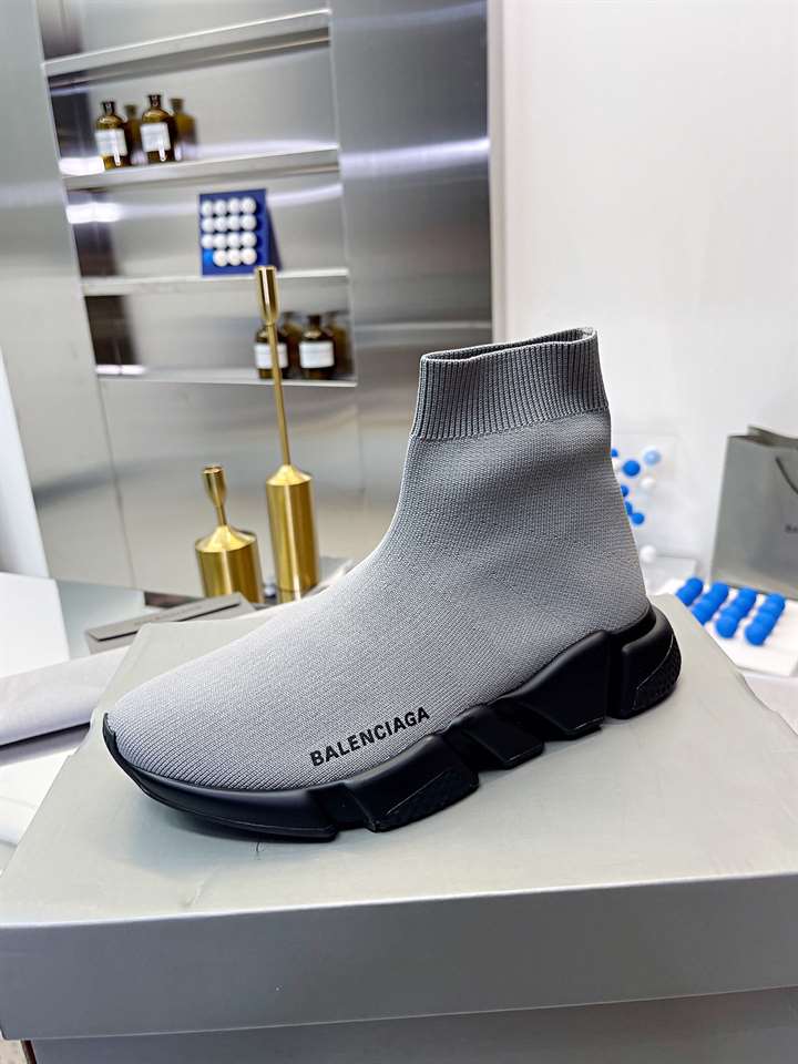 Ba*len*cia*ga men's speed 2.0 sneaker - bb139