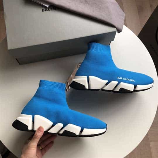 Ba*len*cia*ga speed 2.0 sneaker in blue - bb147