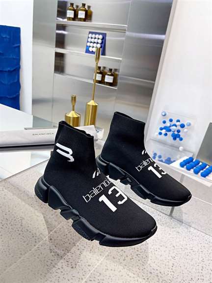 Ba*len*cia*ga men's speed 2.0 sneaker - bb137