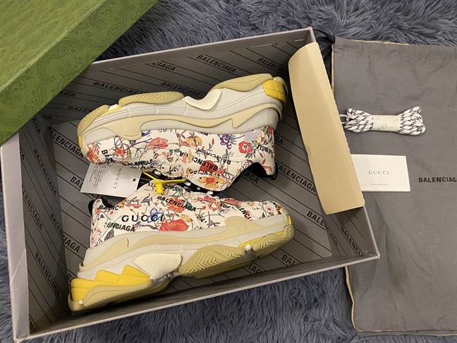 Men's The Hacker Project Triple S sneaker - GC94