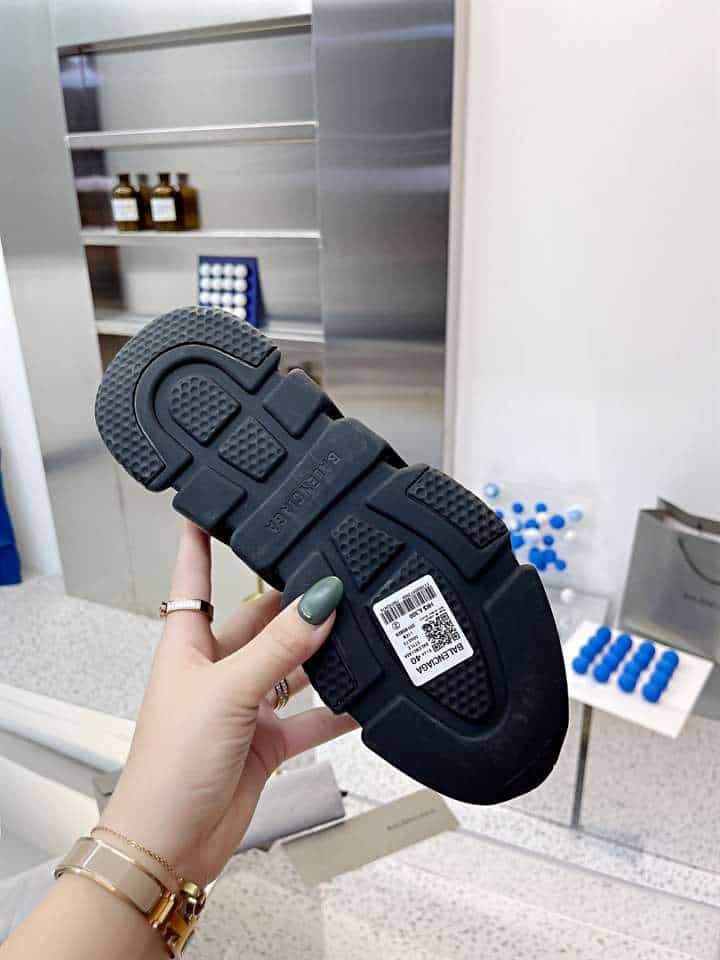 Ba*len*cia*ga men's speed 2.0 sneaker - bb139