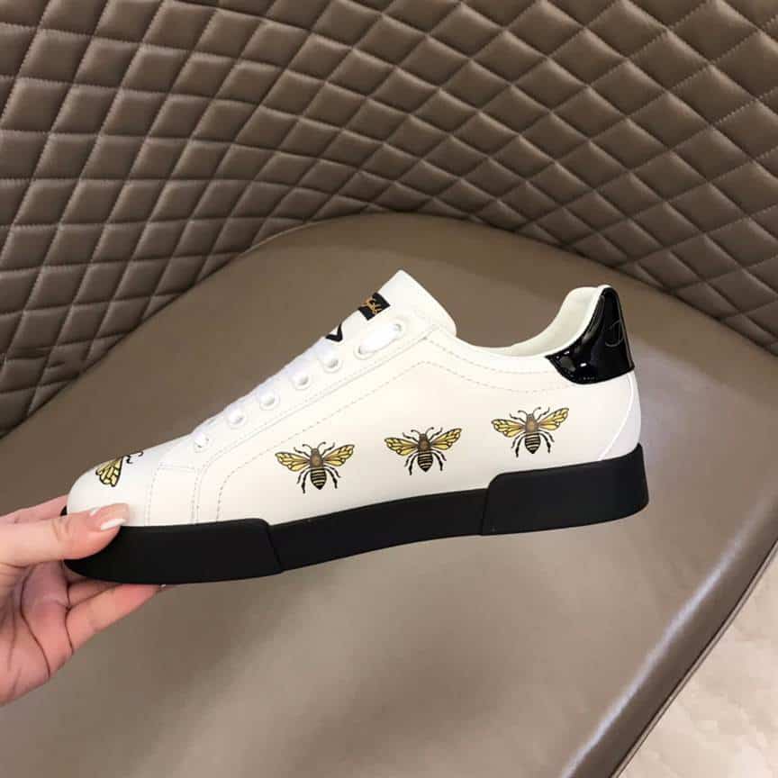 DOLCE AND GABBANA PORTOFINO WASP PRINT SNEAKERS IN WHITE - DG104