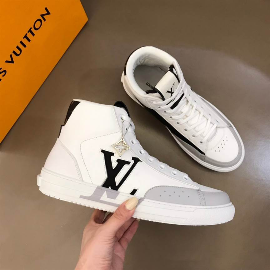 l0*is V*t0n limited edition charlie high-top sneakers - lsvt277