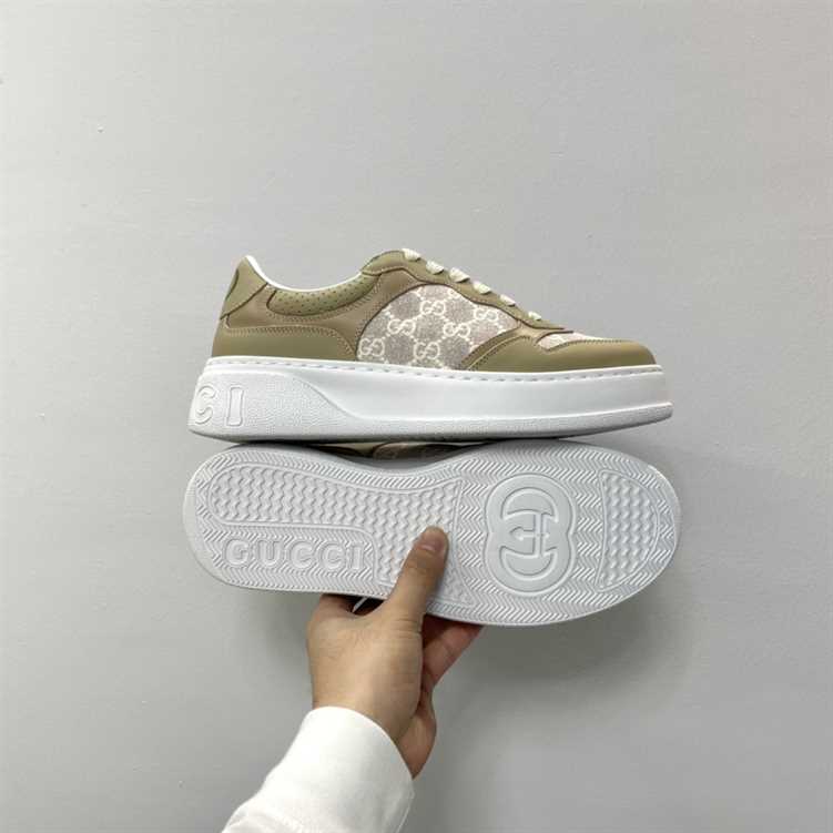 G*u*i men's gg sneaker - gc102