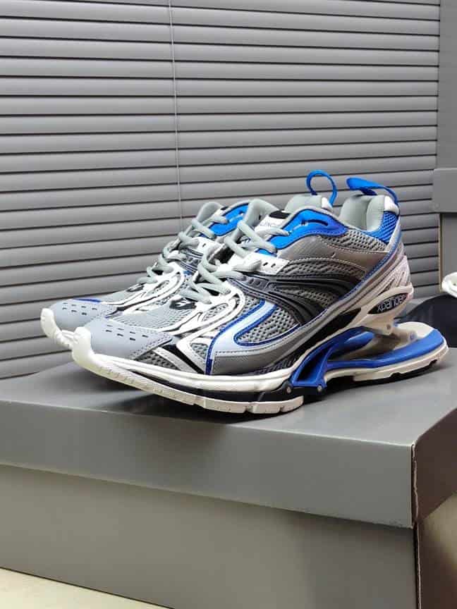 Ba*len*cia*ga men's x-pander sneaker - bb179