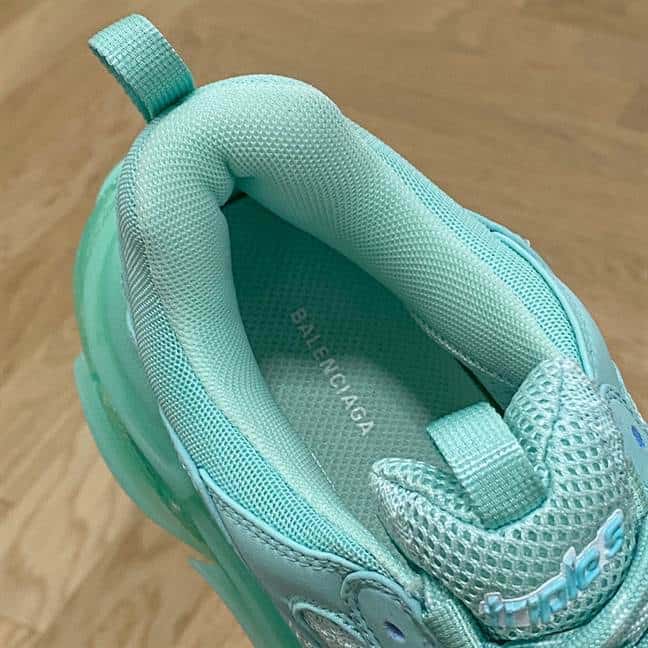 Ba*len*cia*ga men's triple s sneaker clear sole - bb187