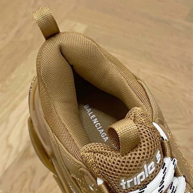 Ba*len*cia*ga men's triple s sneaker clear sole - bb184