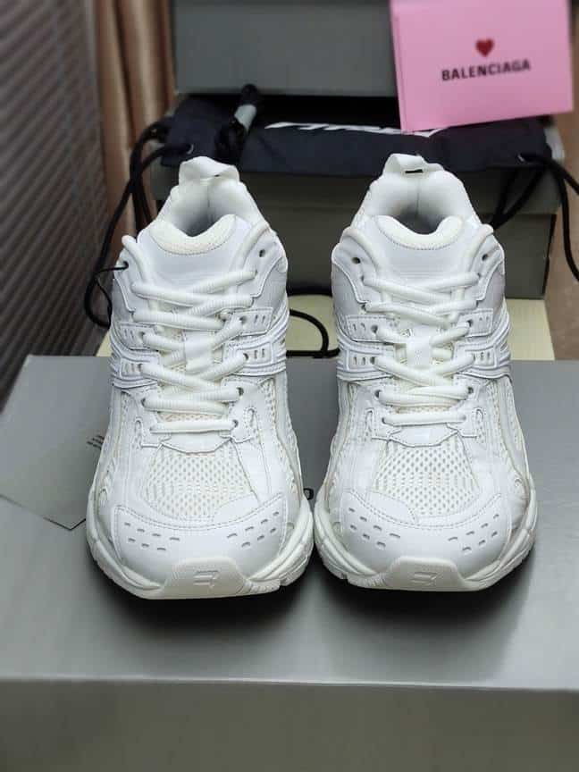 Ba*len*cia*ga men's x-pander sneaker - bb181